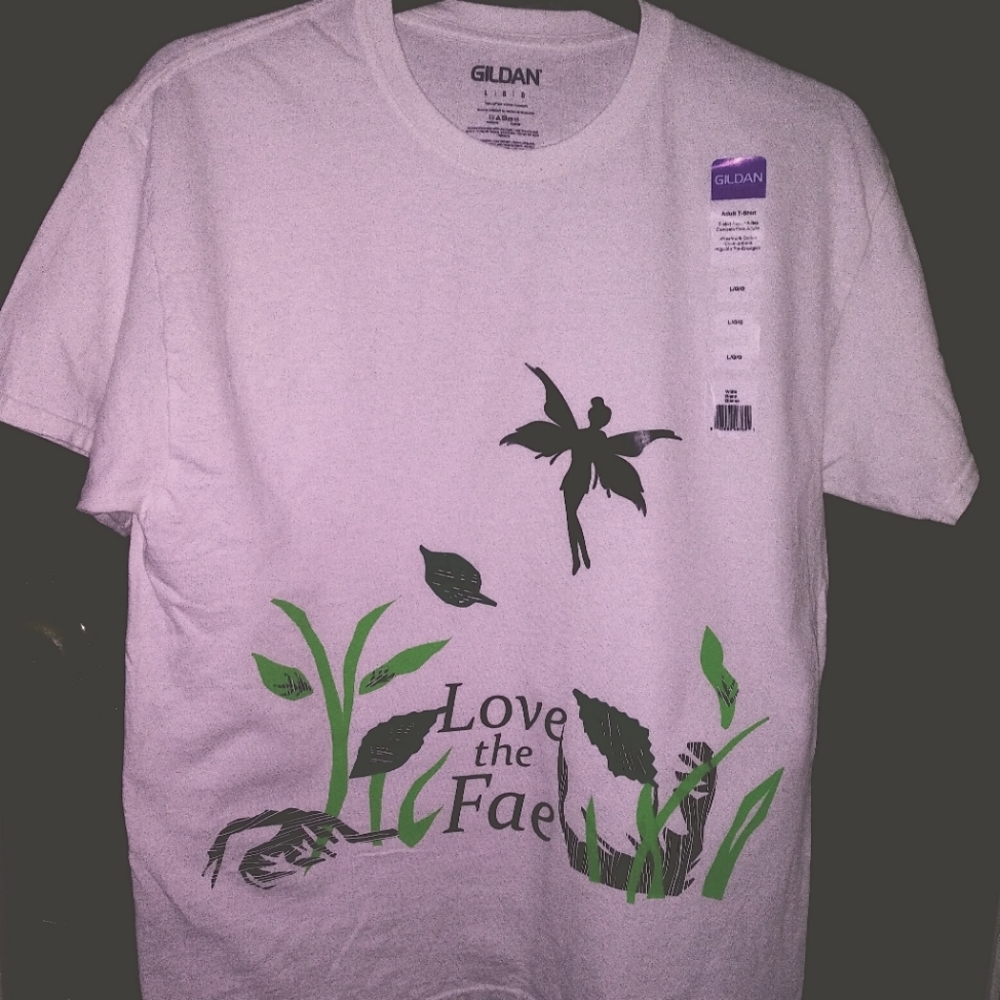 "Love the Fae" t-shirt
